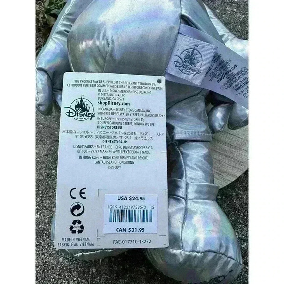 Disney Store Mickey Mouse Memories Collection December #12 Plush Limited Release - Picture 7 of 13